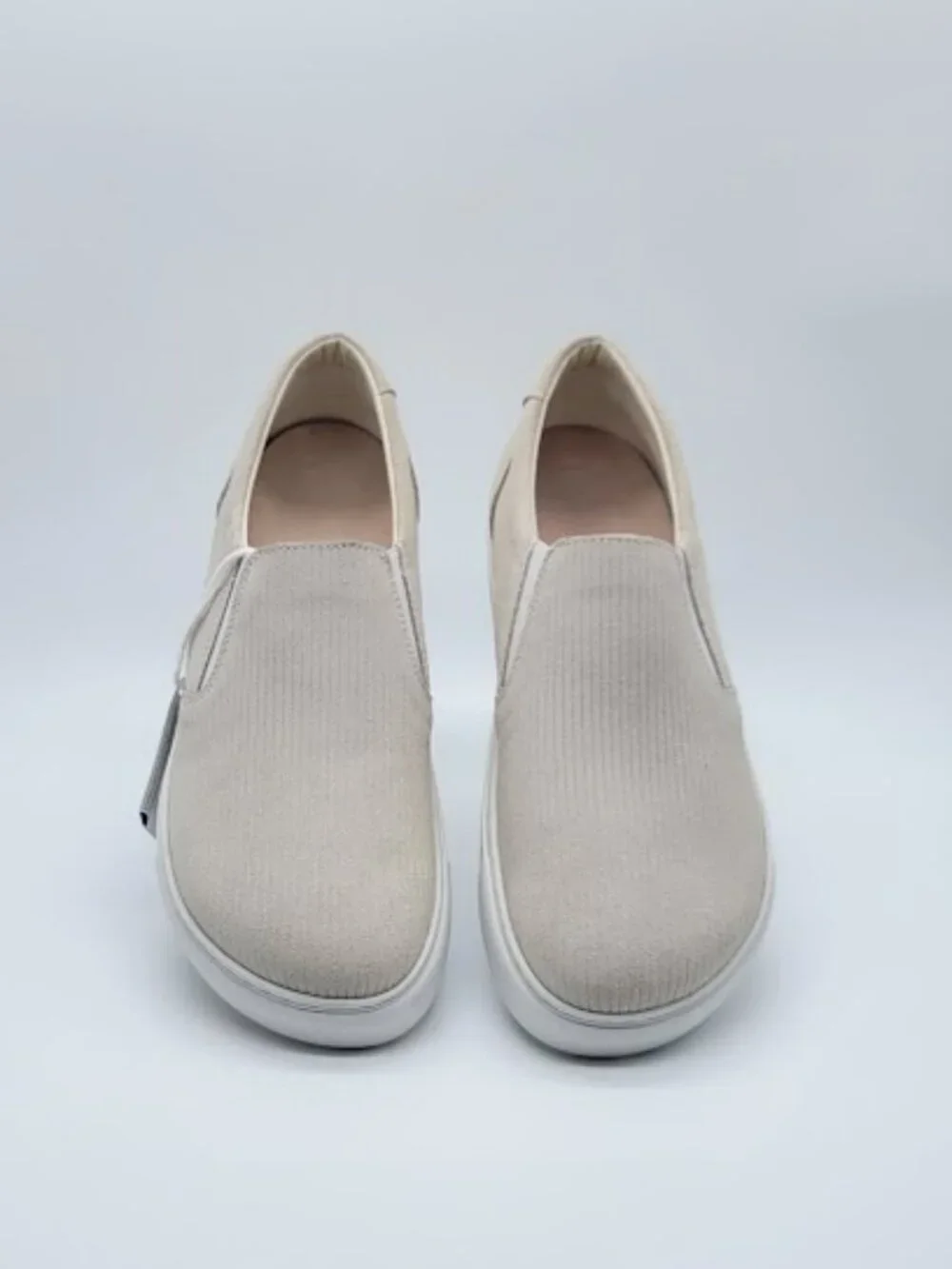 BIRKENSTOCK Oswego Corduroy Slip On Sneakers Ivory Cream EU Size 40 NWT